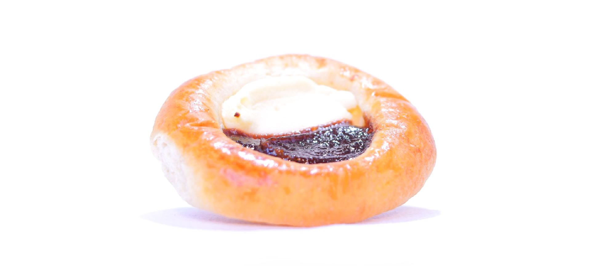 Kol&aacute;č kulat&yacute; tvaroh-povidlo-50g